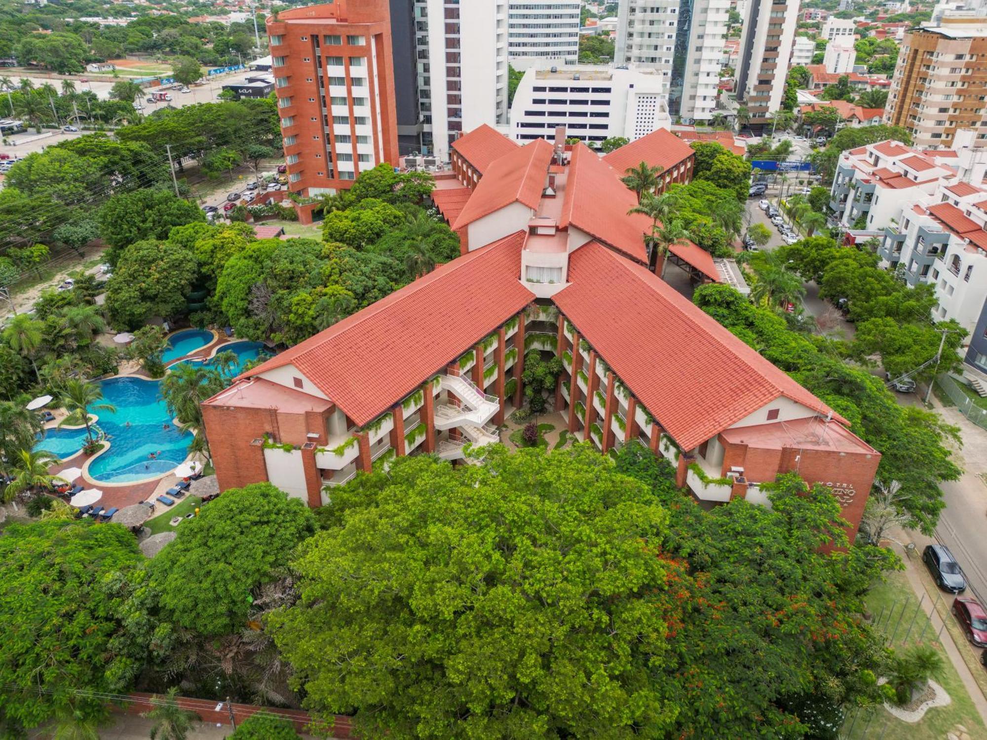 Hotel Camino Real Santa Cruz de La Sierra Exterior photo